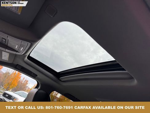 Used 2020 GMC Yukon SLT image 32