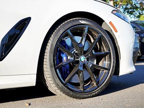 Used 2022 BMW M850i Gran Coupe xDrive image 9