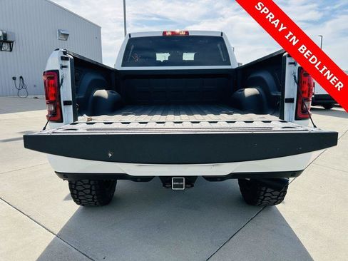 New 2025 RAM 3500 Big Horn AWD/4WD image 27