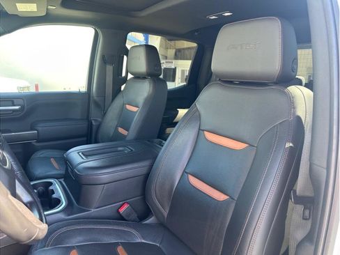 Used 2020 GMC Sierra 1500 AT4 w/ AT4 Premium Package image 17