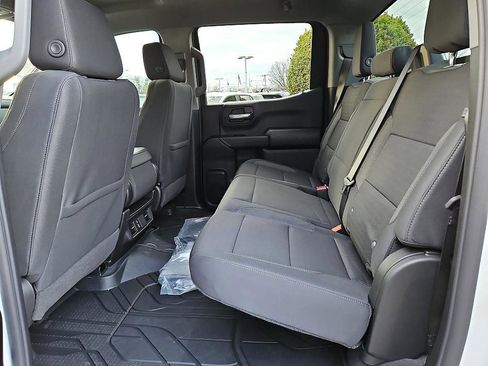 New 2026 Chevrolet Silverado 1500 Custom image 11