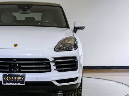 Used 2022 Porsche Cayenne S AWD/4WD image 57