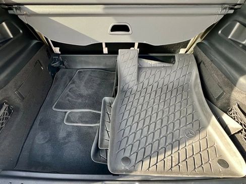 Certified 2022 Mercedes-Benz GLB 250 GLB 250 image 37