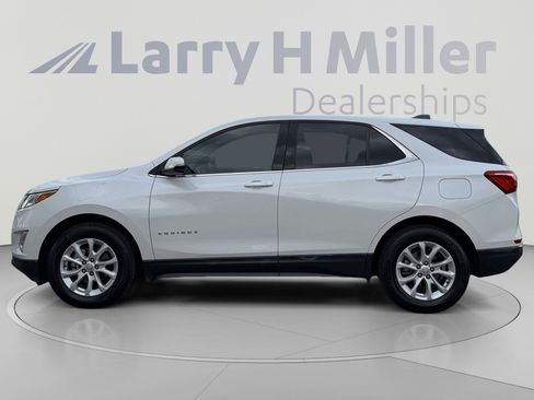 Used 2019 Chevrolet Equinox LT FWD image 2
