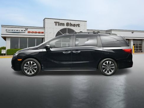 Used 2024 Honda Odyssey EX-L image 2