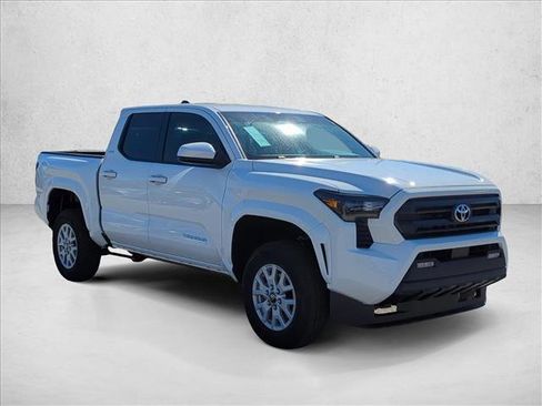 New 2025 Toyota Tacoma SR5 image 3