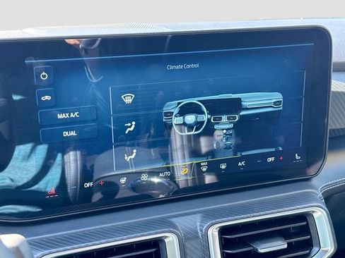 Used 2025 Ford Mustang GT Premium RWD image 21