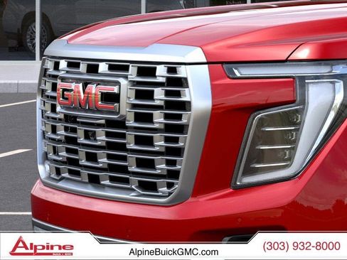 New 2026 GMC Yukon XL Denali w/ Sun & Power Step Package AWD/4WD image 13