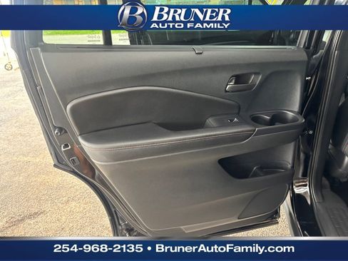 Used 2023 Honda Passport TrailSport image 13