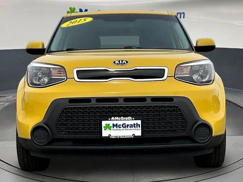 Used 2015 Kia Soul + FWD image 2