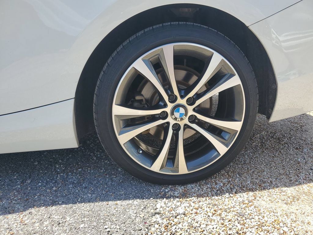 Used 2019 BMW 230i Coupe w/ Convenience Package RWD image 39
