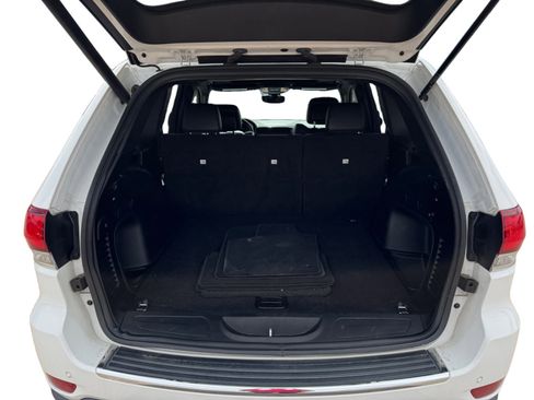 Used 2021 Jeep Grand Cherokee Limited image 19