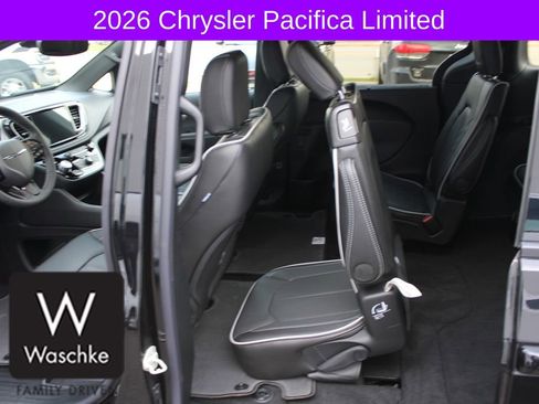 New 2026 Chrysler Pacifica Limited w/ S Appearance Package image 16