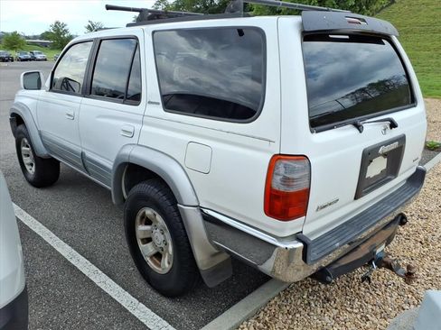 Used 1998 Toyota 4Runner Limited AWD/4WD image 3