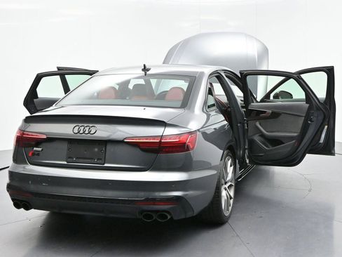 Used 2024 Audi S4 Premium Plus w/ Premium Plus Package AWD/4WD image 43