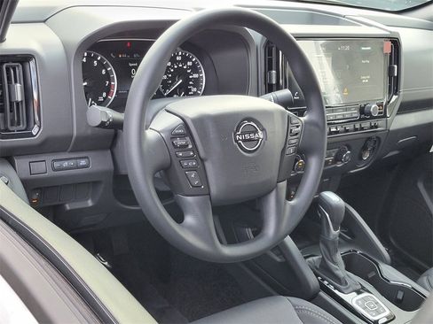 New 2026 Nissan Frontier SV w/ Tow Package image 4