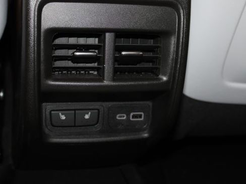 Certified 2025 Cadillac XT4 Sport image 13