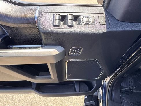 Used 2020 Ford F250 Lariat AWD/4WD image 16