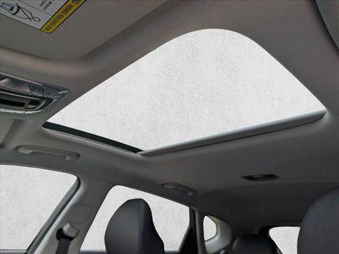 New 2026 Hyundai Kona Limited FWD image 18