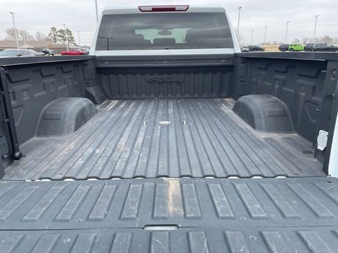 Used 2022 GMC Sierra 2500 AT4 image 7