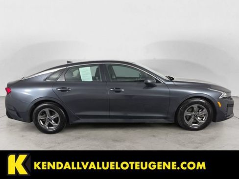 Used 2022 Kia K5 LXS FWD image 6