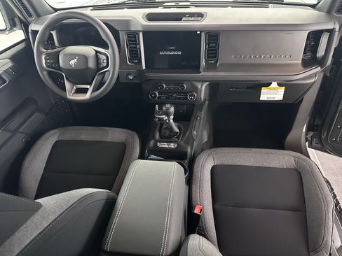 Used 2025 Ford Bronco 4-Door image 37