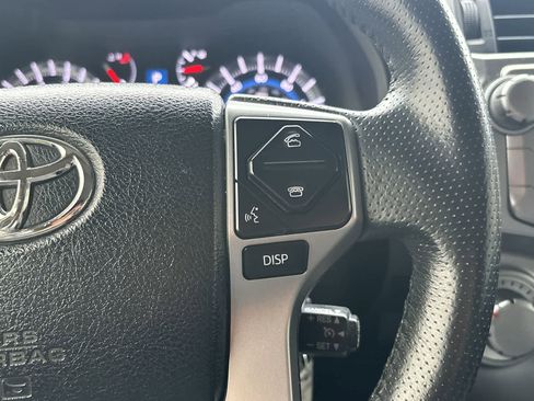 Used 2019 Toyota 4Runner SR5 Premium image 11