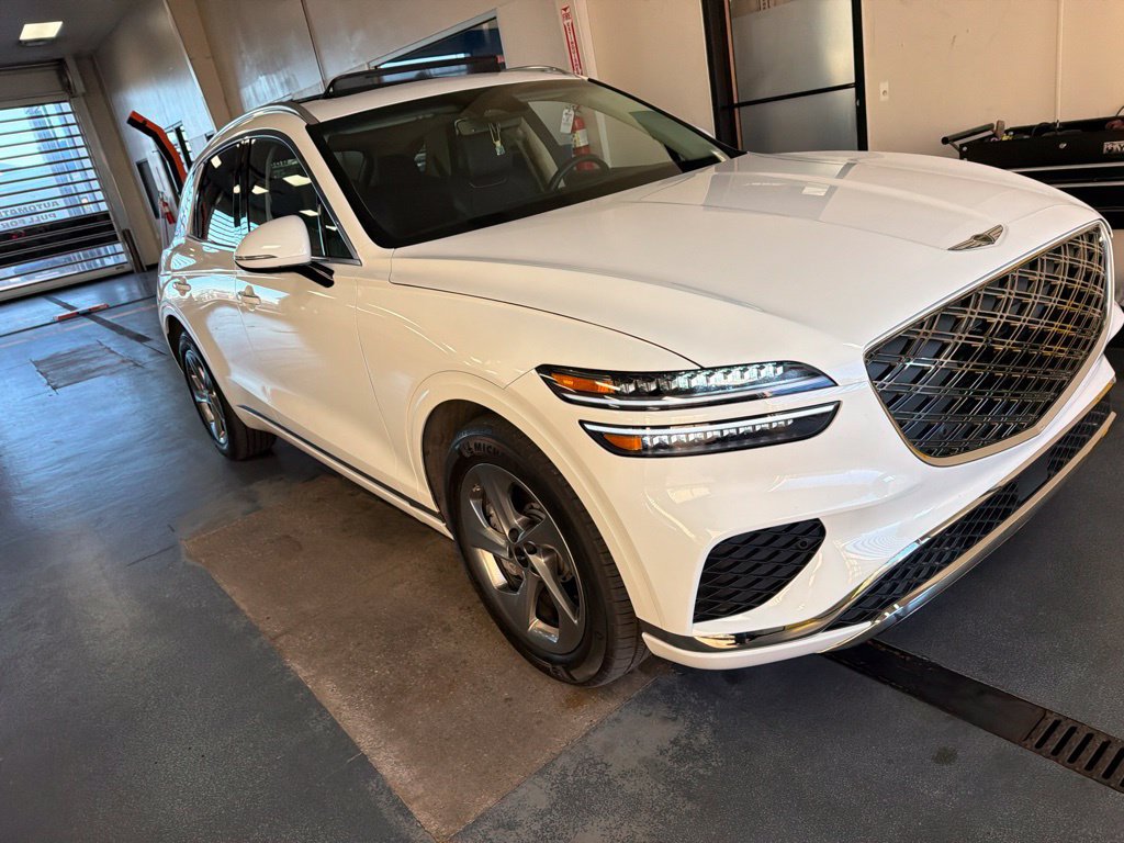 Used 2026 Genesis GV70 2.5T Select AWD/4WD image 7