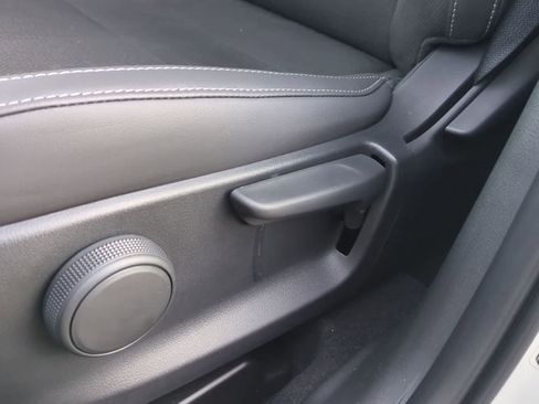 New 2026 MAZDA CX-5 Select image 16