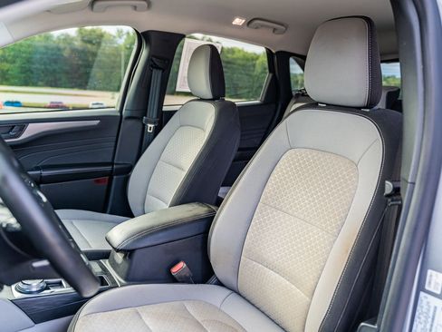 Certified 2024 Ford Escape Active w/ Tech Pack #1 image 19