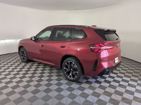 Used 2025 BMW X3 xDrive30i w/ M Sport Package image 3