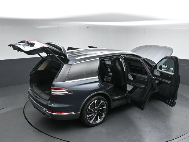 Used 2021 Lincoln Aviator Reserve w/ Equipment Group 202A AWD/4WD image 60