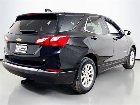 Used 2020 Chevrolet Equinox LT image 4