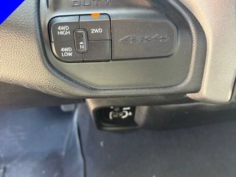 Used 2021 RAM 2500 Big Horn AWD/4WD image 23