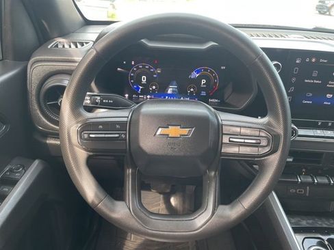 Used 2024 Chevrolet Colorado W/T w/ Safety Package AWD/4WD image 21
