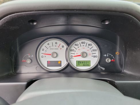 Used 2005 Ford Escape XLT image 16