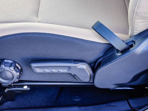 New 2026 Jeep Wrangler Unlimited Sport image 25