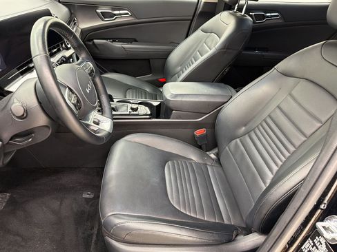 Used 2024 Kia Sportage SX AWD/4WD image 5