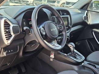 Certified 2024 Kia Soul LX w/ Option Group 015 FWD video 2