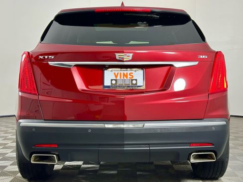 Used 2017 Cadillac XT5 Luxury w/ Driver Awareness Package image 27