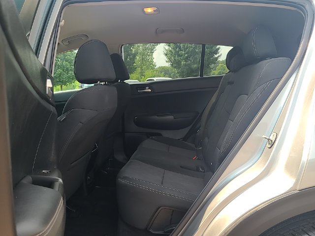 Used 2022 Kia Sportage LX AWD/4WD image 23