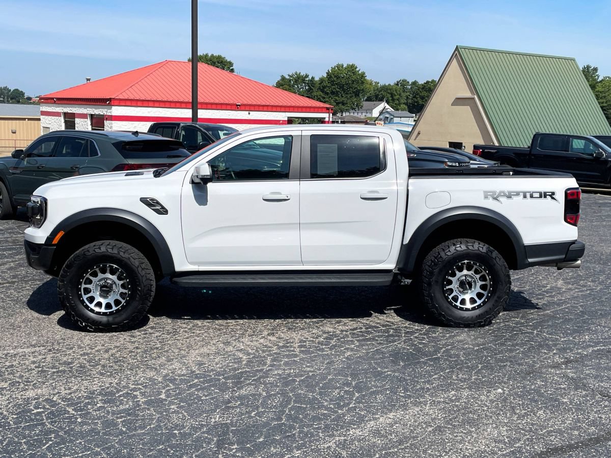 Used 2025 Ford Ranger Raptor AWD/4WD image 3
