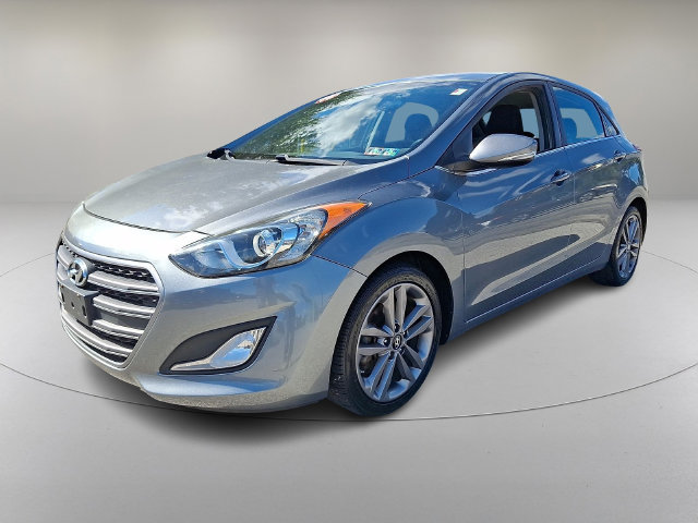Used 2016 Hyundai Elantra GT w/ Option Group 02 FWD image 3