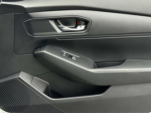 Used 2023 Honda Accord LX image 17