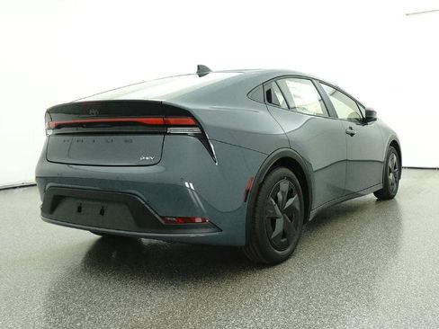 New 2026 Toyota Prius LE image 82