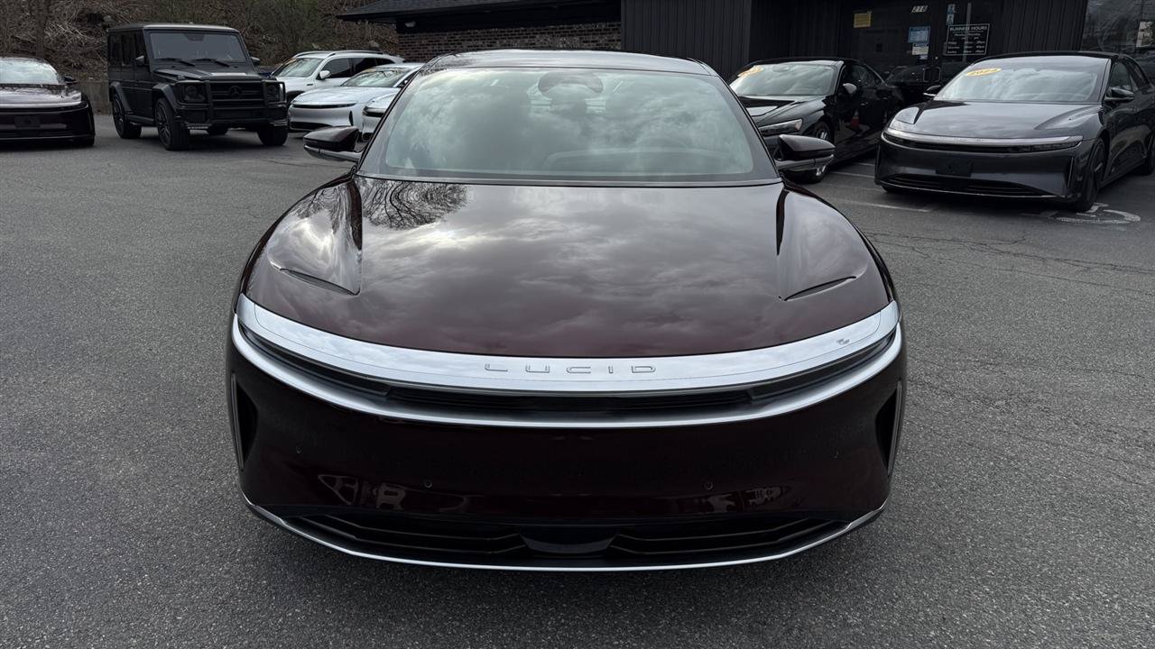 Used 2024 Lucid Air Touring AWD/4WD image 12