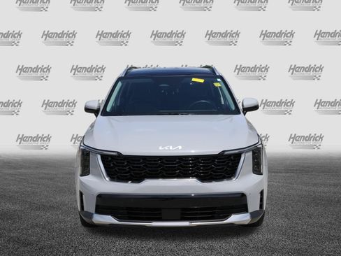 Used 2025 Kia Sorento S w/ Panoramic Sunroof Package FWD image 3
