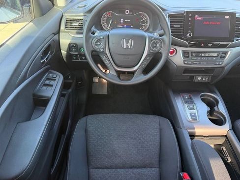Used 2023 Honda Ridgeline Sport image 16