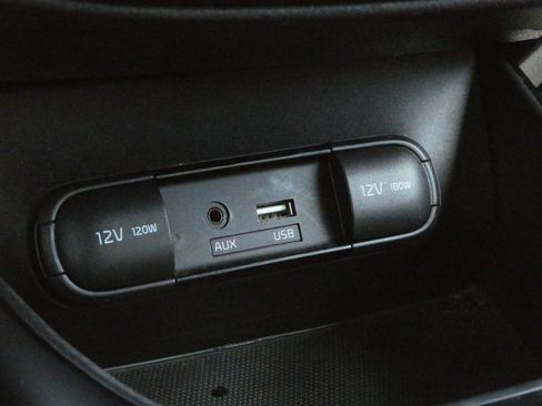 Used 2018 Kia Soul image 15