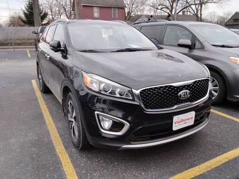 Used 2018 Kia Sorento EX image 11